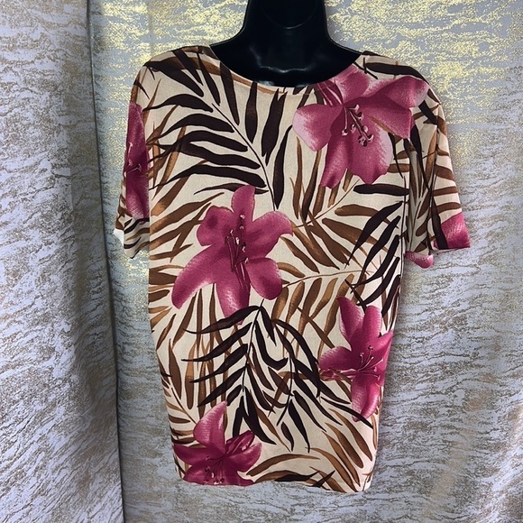 Nygard Collection Petites Short Sleeve Floral Top Size L - Picture 6 of 10